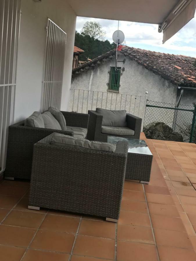 Villa EL LLANO - El Hornillo, tu pueblo en la Sierra de Gredos. Exterior foto